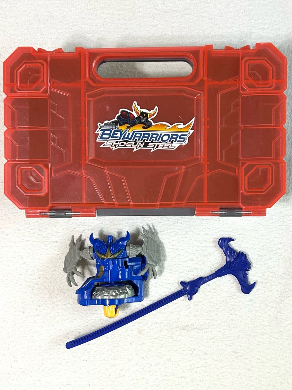 Beyblade Shogun Steel BeyWarriors Case & Headless BW-12 Archer Griffin